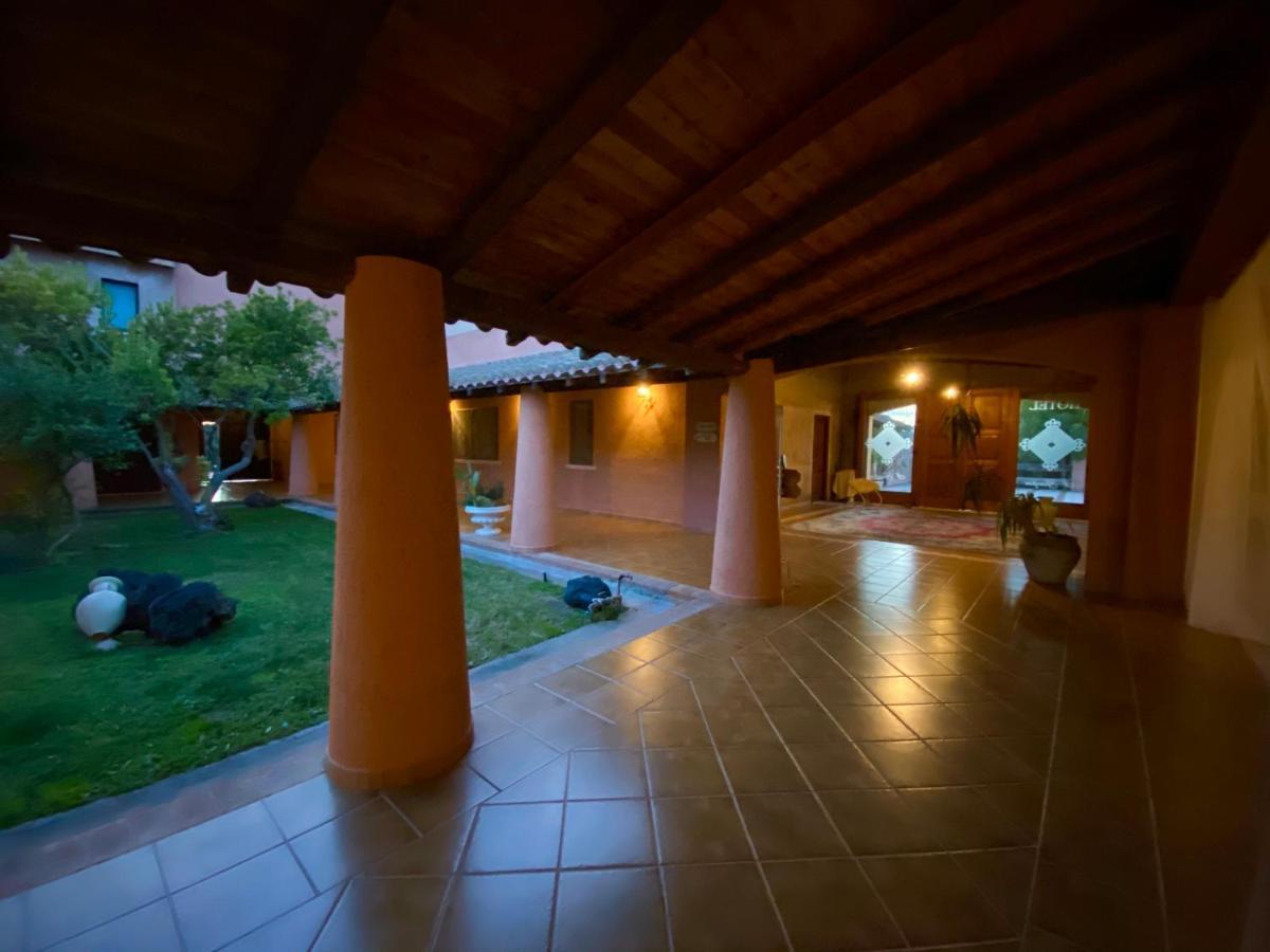 Hotel I Ginepri Quartucciu Kültér fotó